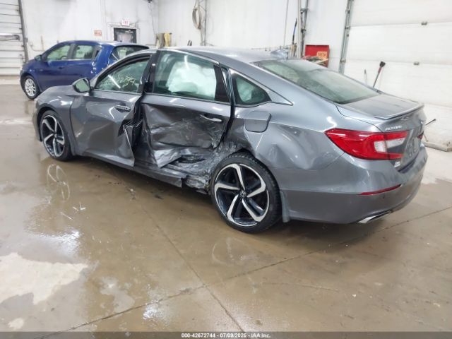 2018 HONDA ACCORD 1HGCV2E35JA010825 Photo 2