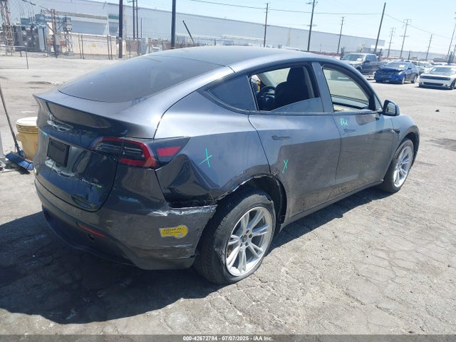 2021 TESLA MODEL Y 5YJYGDEE7MF283109 Photo 3