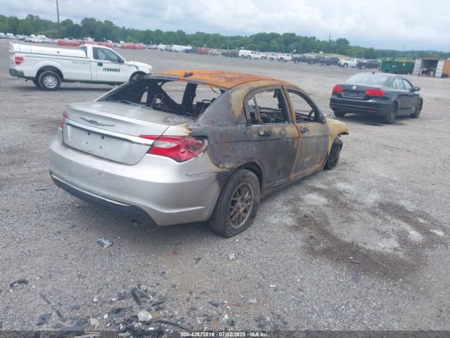 2012 CHRYSLER 200 1C3CCBCB8CN125790 Photo 3