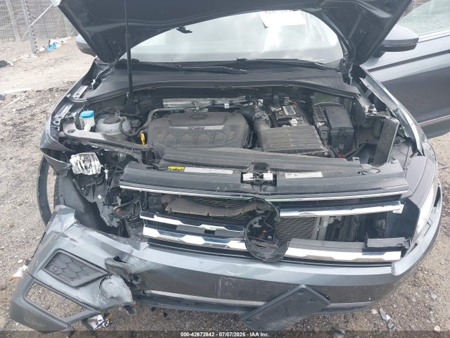 Volkswagen Tiguan 2020 3VV2B7AX5LM024708 Image 10