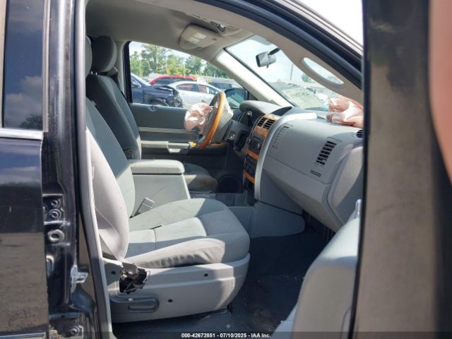 2008 CHRYSLER ASPEN 1A8HW58N68F110681 Photo 4