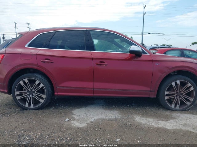 WA1C4AFY8J2016368 Audi SQ5