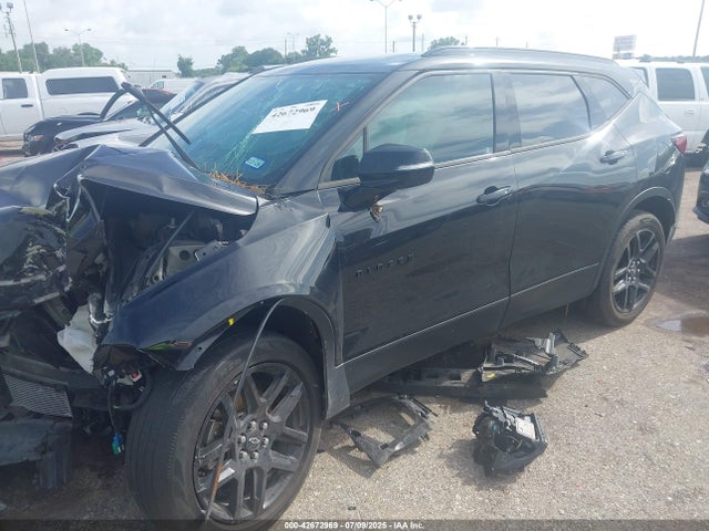Chevrolet lgx 2019 3GNKBCRS3KS702650 Image 2