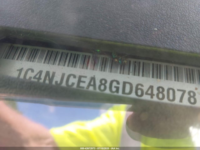 Jeep 2016 2016 1C4NJCEA8GD648078 Image 12