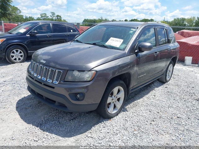 Jeep 2016 2016 1C4NJCEA8GD648078 Image 2