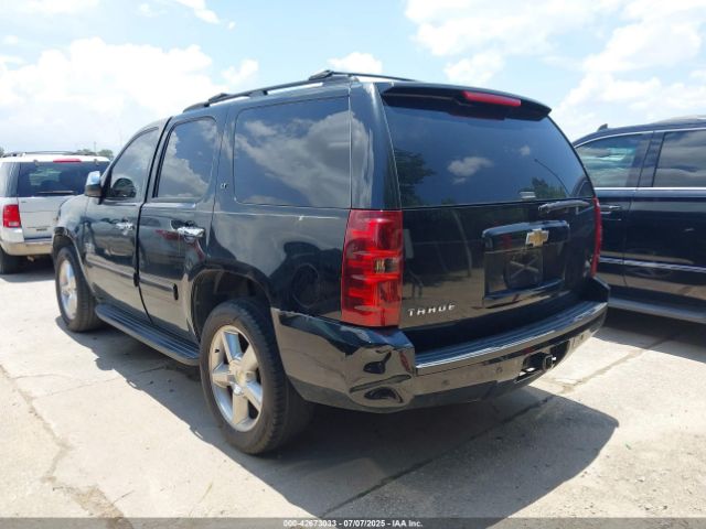 2011 CHEVROLET TAHOE 1GNSCBE01BR389984 Photo 2