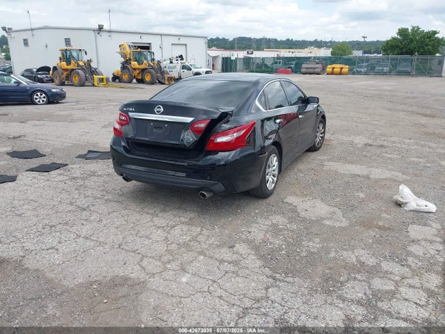 Nissan 2018 2018 1N4AL3AP6JC120318 Image 4