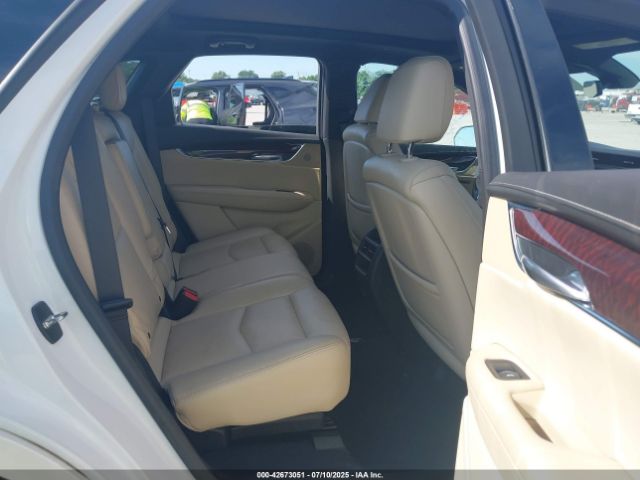 2018 CADILLAC XT5 1GYKNCRS0JZ126852 Photo 7