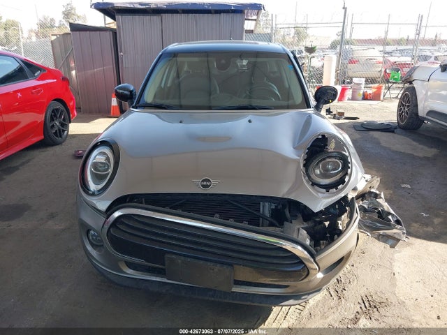 Mini Hardtop 2020 WMWXU7C02L2L78043 Image 12