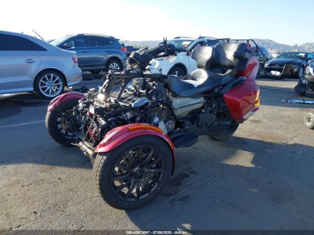 2015 CAN-AM SPYDER ROADSTER 2BXNBDD2XFV004260 Photo 1
