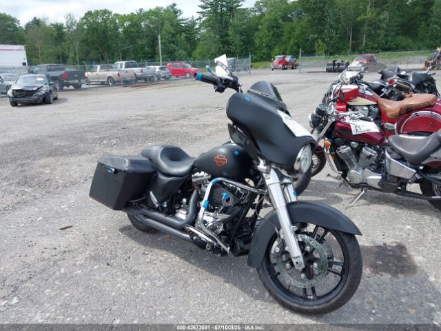2014 HARLEY-DAVIDSON FLHX 1HD1KBM11EB683849