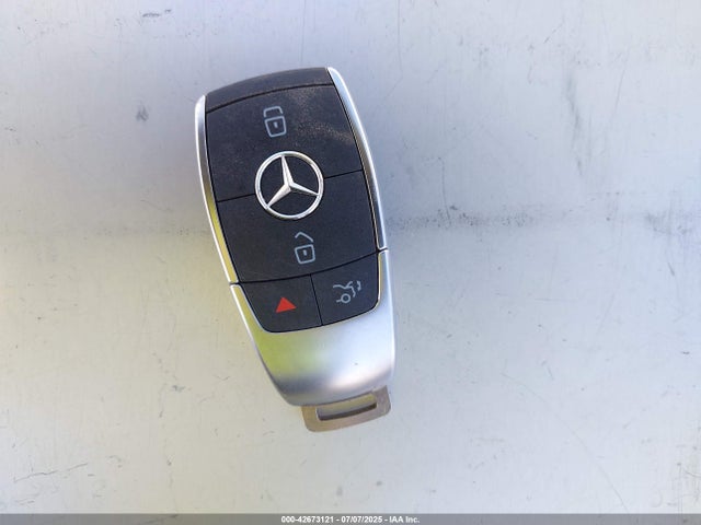 4JGFB4FE0SB274722 Mercedes-Benz m254
