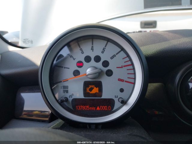 2010 MINI COOPER S WMWMF7C53ATZ70244 Photo 6