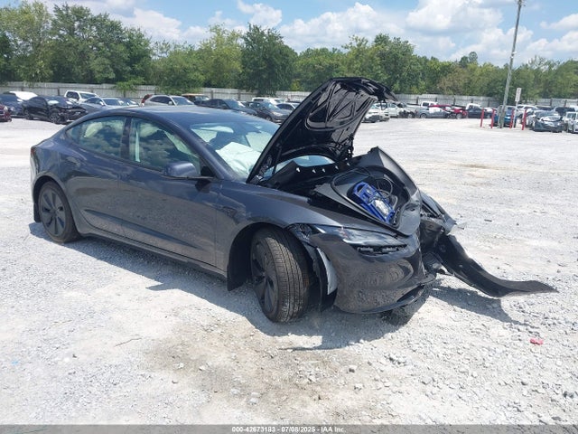 2025 TESLA MODEL 3 5YJ3E1EAXSF014207 Photo 0