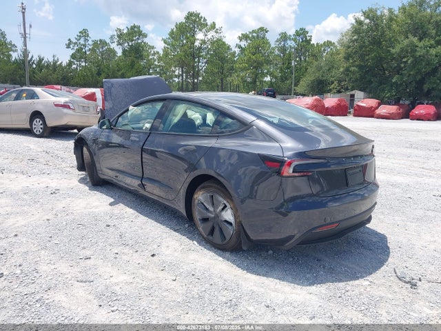 2025 TESLA MODEL 3 5YJ3E1EAXSF014207 Photo 2