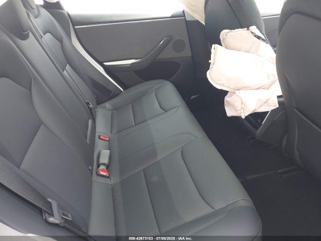 2025 TESLA MODEL 3 5YJ3E1EAXSF014207 Photo 7