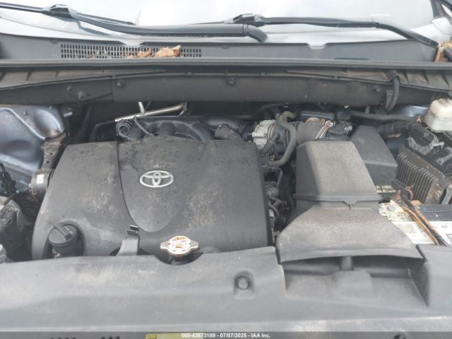 2018 TOYOTA HIGHLANDER 5TDBZRFH8JS875311 Photo 9