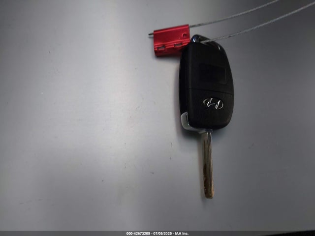 5NPE34AB9HH577547 Hyundai 2017