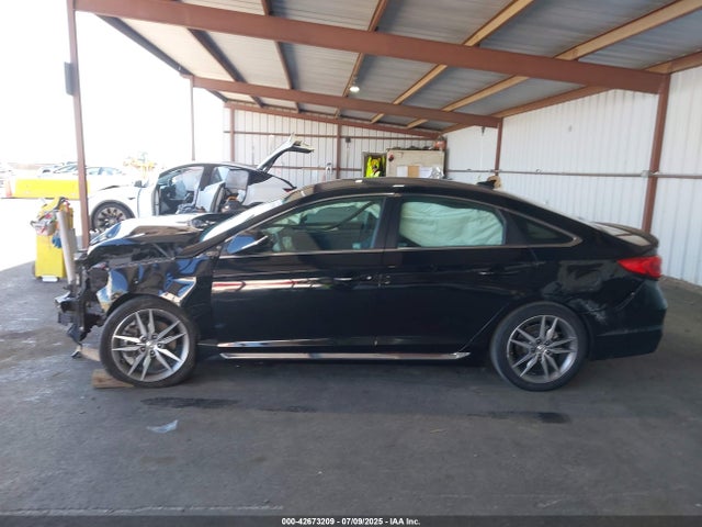 5NPE34AB9HH577547 Hyundai 2017