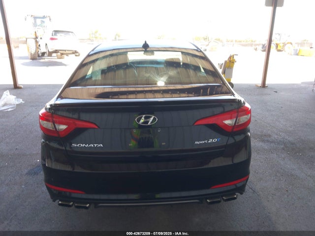 5NPE34AB9HH577547 Hyundai 2017