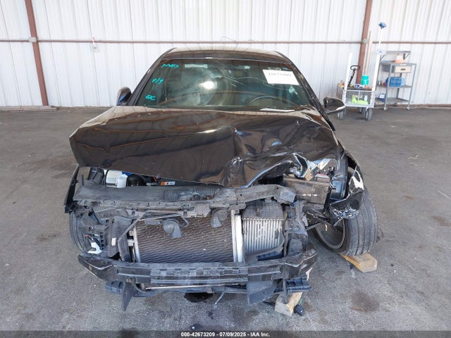 5NPE34AB9HH577547 Hyundai 2017