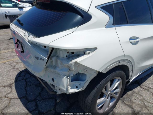 2018 INFINITI QX30 SJKCH5CP5JA006199 Photo 5