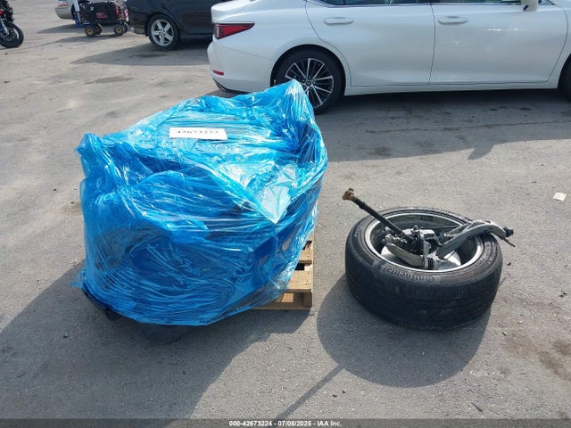 Tesla 2024 2024 7SAYGDEE4RF986192 Image 11