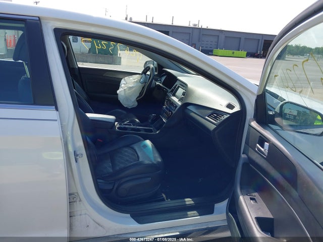 5NPE34AF5HH467971 Hyundai 2017