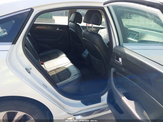 5NPE34AF5HH467971 Hyundai 2017