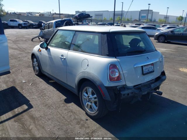 2013 MINI HARDTOP WMWSU3C50DT677945 Photo 2