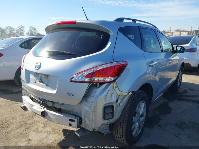 JN8AZ1MU4EW411861 Nissan 2014