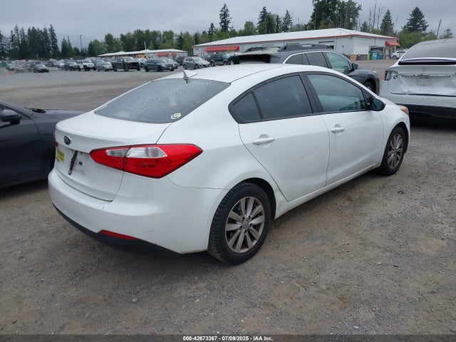 KNAFX4A61E5102849 KIA Forte