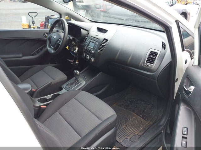 KNAFX4A61E5102849 KIA Forte