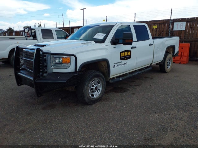GMC l5p - direct injection, duramax, gen 5, var 1 2018 1GT12REY5JF181645 Image 2