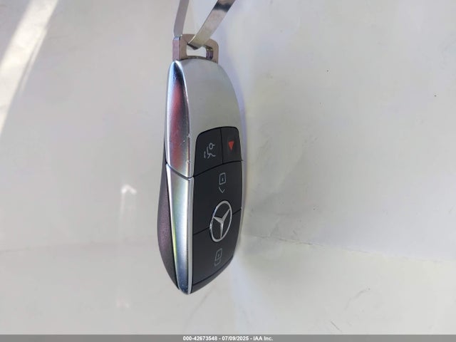 W1N0J8EB0MF939957 Mercedes-Benz m264
