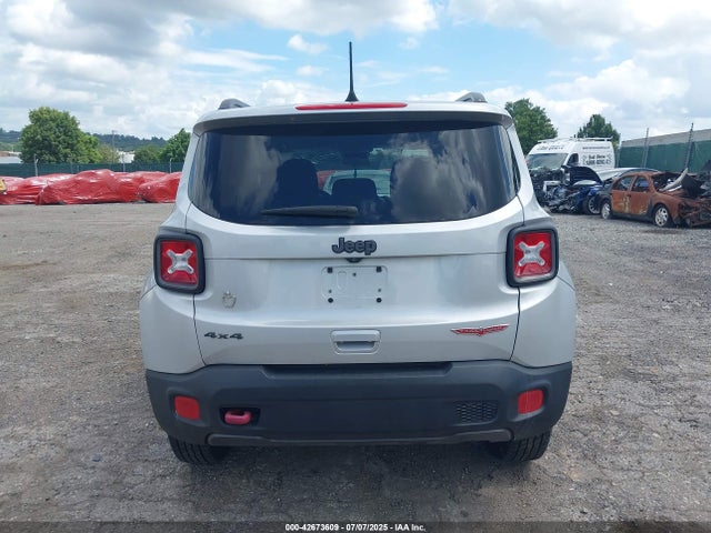 Jeep Renegade 2018 ZACCJBCB8JPH29054 Image 15