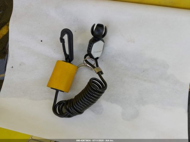 2015 SEADOO SEADOO YDV15829B515 Photo 10