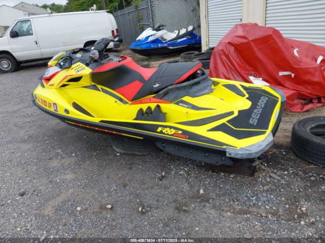2015 SEADOO SEADOO YDV15829B515 Photo 2