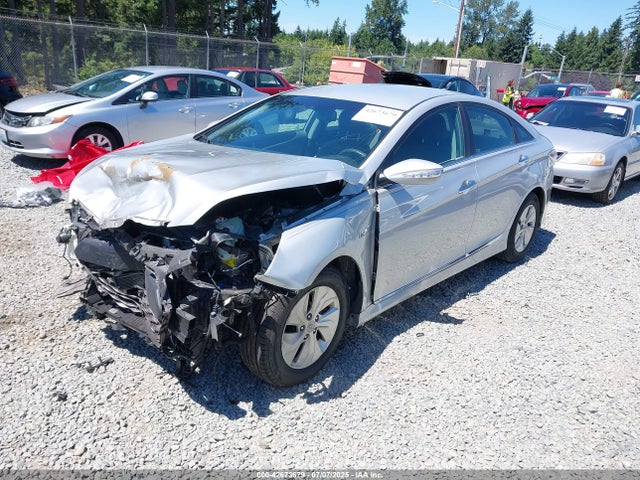 Hyundai dohc mpi theta ii 2015 KMHEC4A47FA122374 Image 2