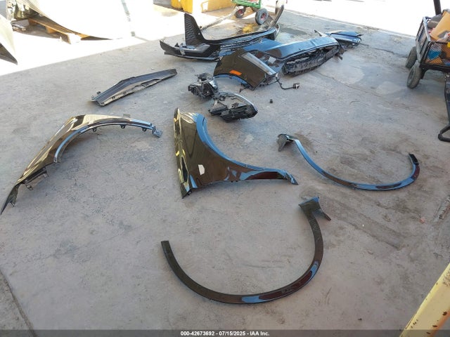 1GYKPDRS6PZ162828 Cadillac lgx