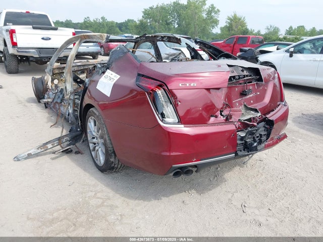2016 CADILLAC CT6 1G6KG5R60GU167733 Photo 2