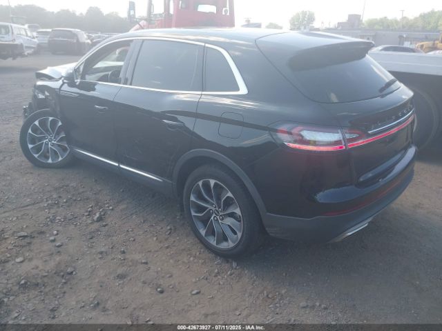 2023 LINCOLN NAUTILUS 2LMPJ8KP7PBL03953 Photo 2