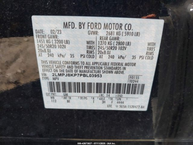 2023 LINCOLN NAUTILUS 2LMPJ8KP7PBL03953 Photo 8