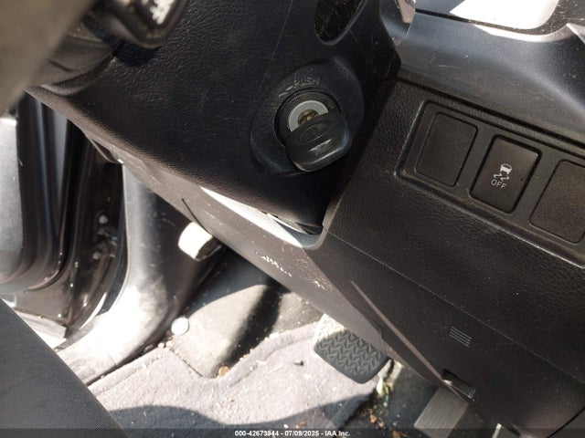 5TFUM5F11EX055395 Toyota 1ur-fe