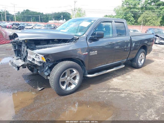 Продаж на аукціоні авто 2017 Ram 1500 Express  4x4 6'4 Box, vin: 1C6RR7FT8HS565661, номер лоту: 42674027