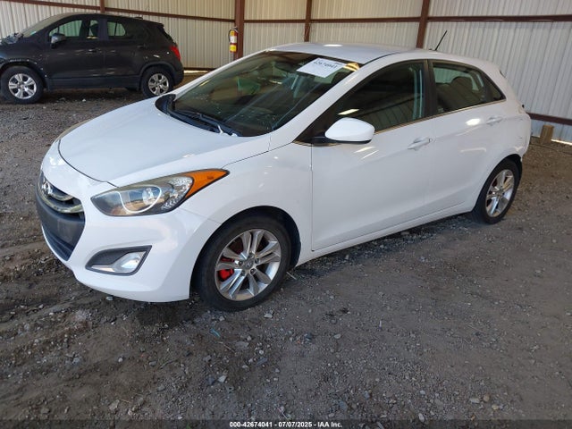 Hyundai ELANTRA GT 2014 KMHD35LH2EU173697 Image 2