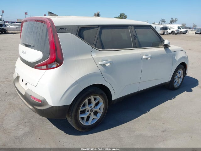 KNDJ23AU7N7156777 KIA mpi nu