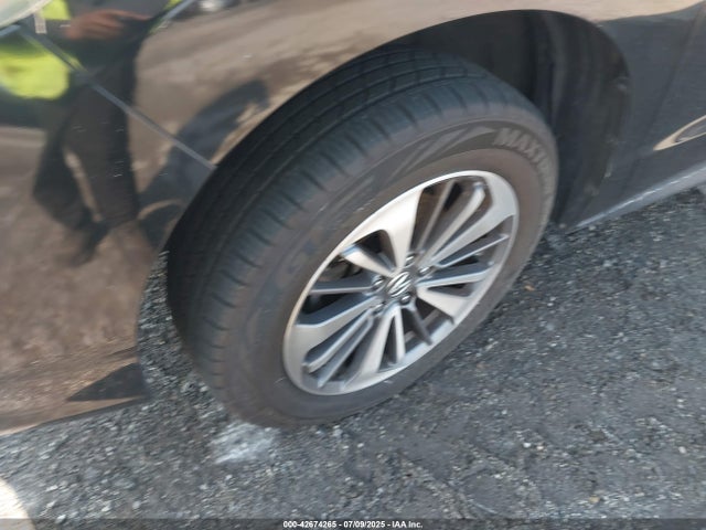 5J8TB4H78HL023327 Acura j35z2