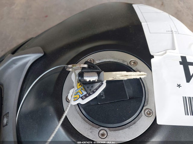 JS1GR7NA1F2101280 Suzuki R749-