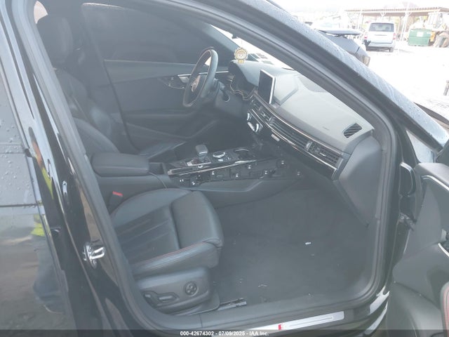 Audi 2018 2018 WAUFNAF44JA026217 Image 5